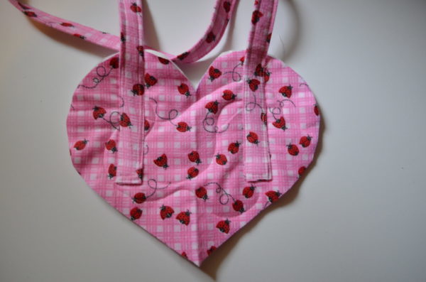 Heart Shaped Tote Bag Small Sewing Pattern Instant PDF Download -   Sweden